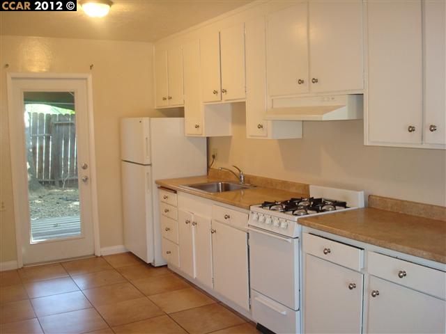 740 HOLMES ST, LIVERMORE, California 94550-4229, ,Comm Ri Multi-units 5+,For Sale,HOLMES ST,40597741