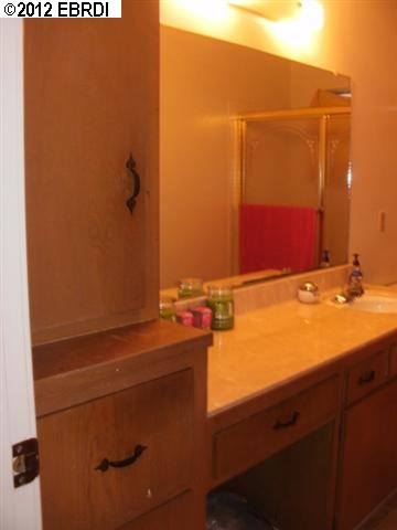 3705 Maybelle Ave, OAKLAND, California 94619, ,Comm Ri Multi-units 5+,For Sale,Maybelle Ave,40597949