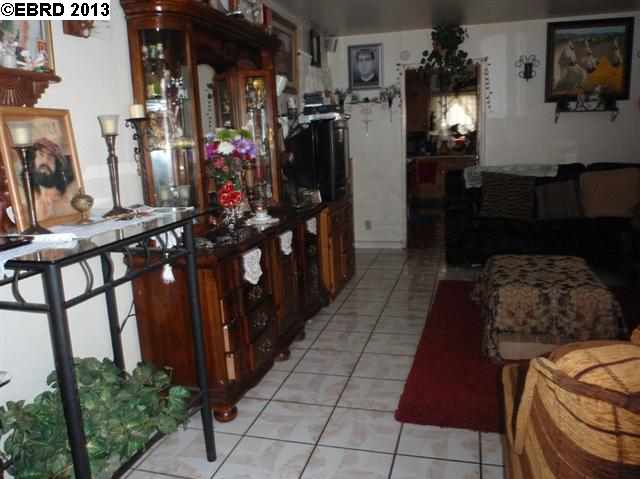 3121 CUTHBERT AVE, OAKLAND, California 94602-2725, ,Comm Ri Multi-units 5+,For Sale,CUTHBERT AVE,40601869