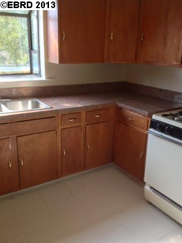 1420 CHESTNUT, OAKLAND, California 94607-2814, ,Comm Ri Multi-units 5+,For Sale,CHESTNUT,40602293