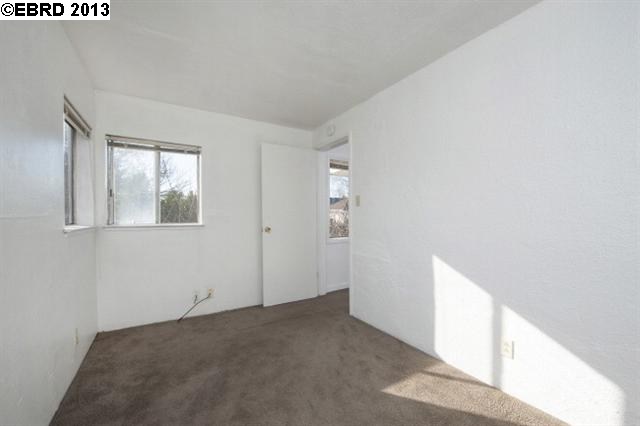 1420 ALCATRAZ AVE, BERKELEY, California 94702-2711, ,Comm Ri Multi-units 5+,For Sale,ALCATRAZ AVE,40602408