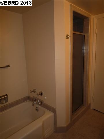 1715 SPRUCE ST, BERKELEY, California 94709-1726, ,Comm Ri Multi-units 5+,For Sale,SPRUCE ST,40604180