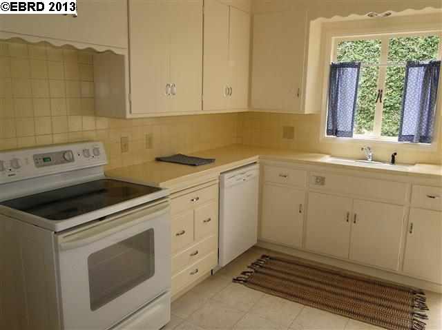 1715 SPRUCE ST, BERKELEY, California 94709-1726, ,Comm Ri Multi-units 5+,For Sale,SPRUCE ST,40604180