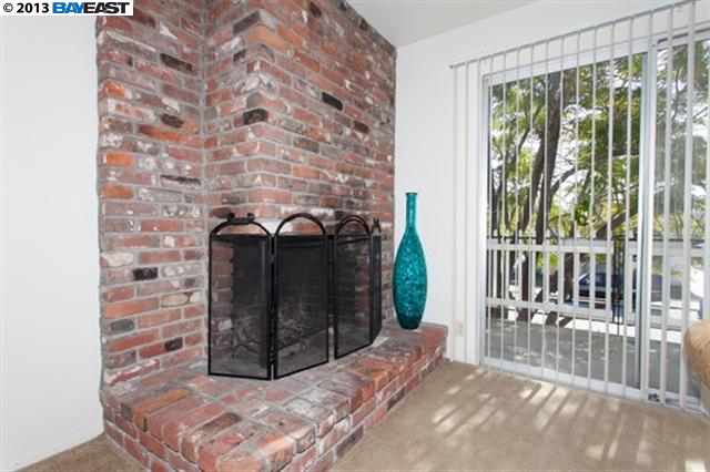 58 OAKES BLVD, SAN LEANDRO, California 94577-2825, ,Comm Ri Multi-units 5+,For Sale,OAKES BLVD,40605246