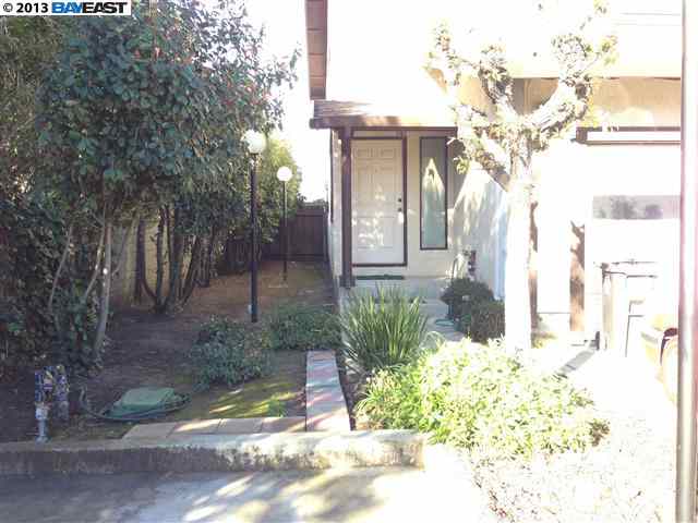 3430 SOMERSET AVE, CASTRO VALLEY, California 94546-3355, ,Comm Ri Multi-units 5+,For Sale,SOMERSET AVE,40606277
