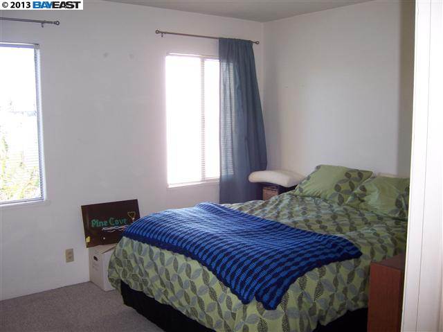 293 EUCLID AVE, OAKLAND, California 94610-3128, ,Comm Ri Multi-units 5+,For Sale,EUCLID AVE,40606469