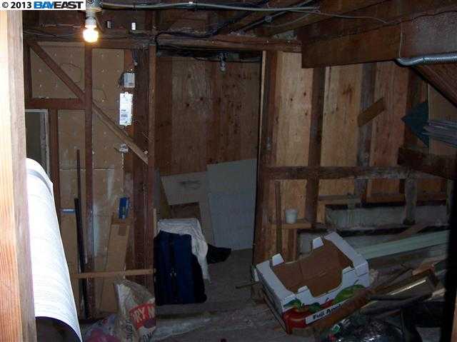 293 EUCLID AVE, OAKLAND, California 94610-3128, ,Comm Ri Multi-units 5+,For Sale,EUCLID AVE,40606469