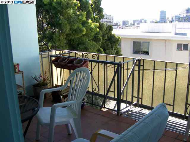 293 EUCLID AVE, OAKLAND, California 94610-3128, ,Comm Ri Multi-units 5+,For Sale,EUCLID AVE,40606469