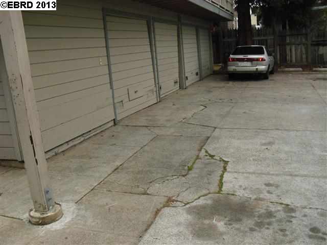 6840 MACARTHUR BLVD, OAKLAND, California 94605-2547, ,Comm Ri Multi-units 5+,For Sale,MACARTHUR BLVD,40607342