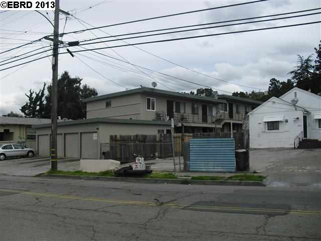 6840 MACARTHUR BLVD, OAKLAND, California 94605-2547, ,Comm Ri Multi-units 5+,For Sale,MACARTHUR BLVD,40607342