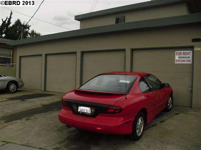 6840 MACARTHUR BLVD, OAKLAND, California 94605-2547, ,Comm Ri Multi-units 5+,For Sale,MACARTHUR BLVD,40607342