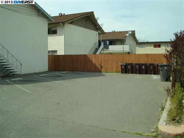 25198 Muir Street, HAYWARD, California 94544, ,Comm Ri Multi-units 5+,For Sale,Muir Street,40607762