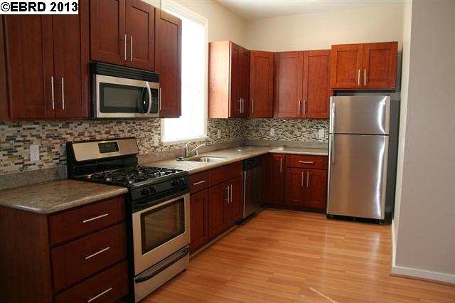 2335 Market St, OAKLAND, California 94607, ,Comm Ri Multi-units 5+,For Sale,Market St,40608258