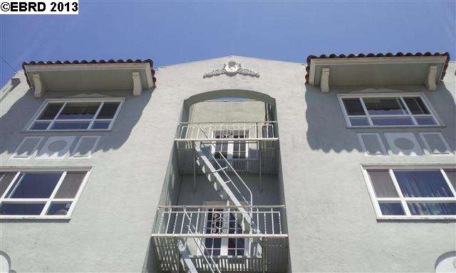 924 20TH ST, OAKLAND, California 94606-2674, ,Comm Ri Multi-units 5+,For Sale,20TH ST,40608644