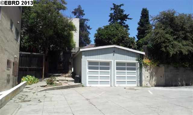 924 20TH ST, OAKLAND, California 94606-2674, ,Comm Ri Multi-units 5+,For Sale,20TH ST,40608644