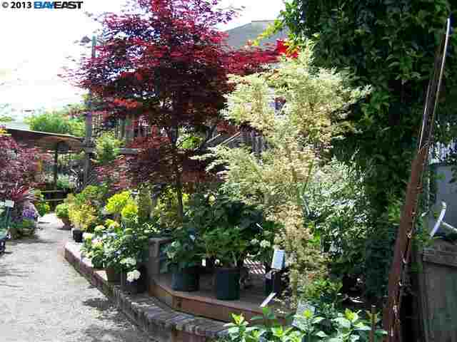 1113 LINCOLN AVE, ALAMEDA, California 94501-2323, ,Comm Lots And Land,For Sale,LINCOLN AVE,40934366