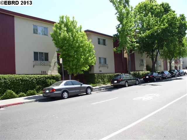 200 E. 15th St., OAKLAND, California 94606, ,Comm Ri Multi-units 5+,For Sale,E. 15th St.,40614303