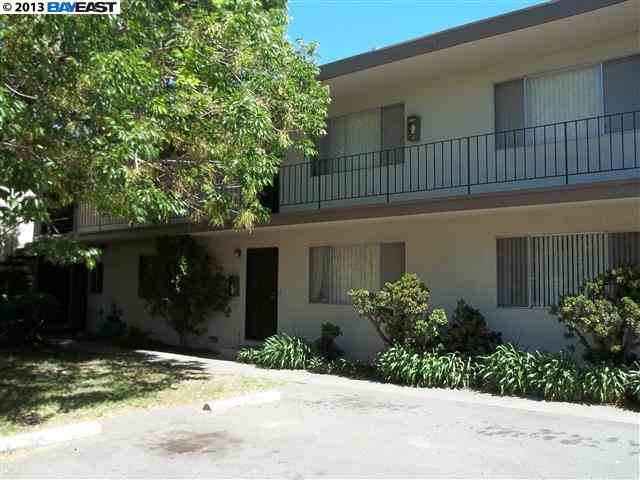 22182 WESTERN BLVD, HAYWARD, California 94541-3839, ,Comm Ri Multi-units 5+,For Sale,WESTERN BLVD,40614454