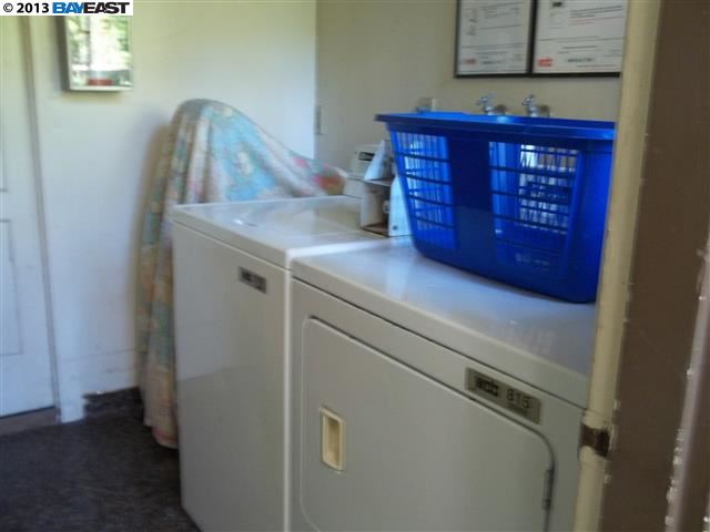 22182 WESTERN BLVD, HAYWARD, California 94541-3839, ,Comm Ri Multi-units 5+,For Sale,WESTERN BLVD,40614454