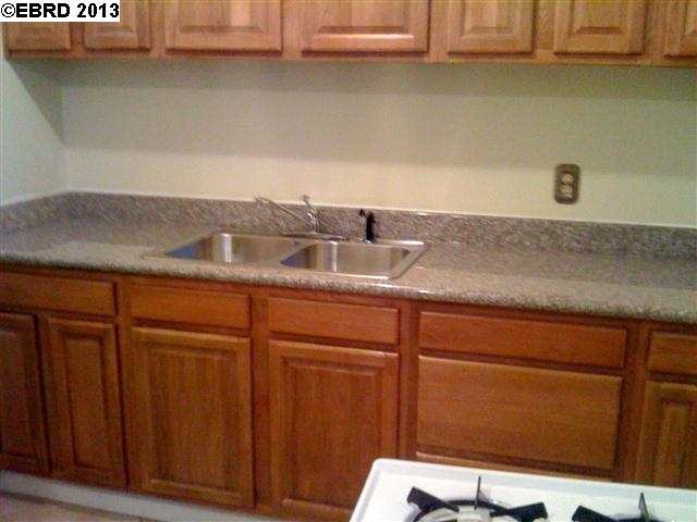 1927 STUART ST, BERKELEY, California 94703-2214, ,Comm Ri Multi-units 5+,For Sale,STUART ST,40616377