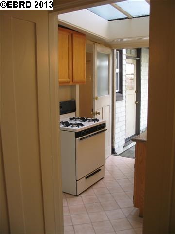 244 29TH ST, OAKLAND, California 94611-5915, ,Comm Ri Multi-units 5+,For Sale,29TH ST,40616454