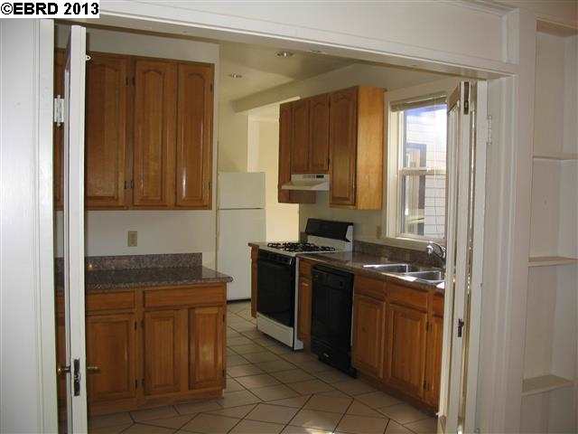 244 29TH ST, OAKLAND, California 94611-5915, ,Comm Ri Multi-units 5+,For Sale,29TH ST,40616454