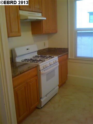 244 29TH ST, OAKLAND, California 94611-5915, ,Comm Ri Multi-units 5+,For Sale,29TH ST,40616454