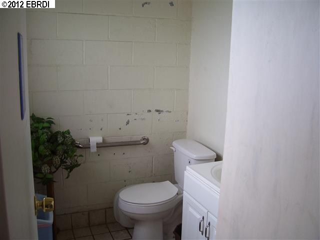 6270 BETHEL ISLAND ST, BETHEL ISLAND, California 94511, ,Comm Industrial For Lease,For Rent,BETHEL ISLAND ST,40938523