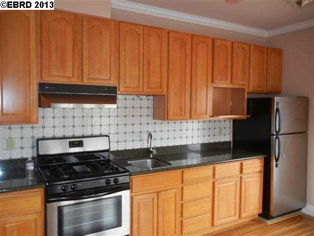 1921 26th Avenue, OAKLAND, California 94601, ,Comm Ri Multi-units 5+,For Sale,26th Avenue,40617383