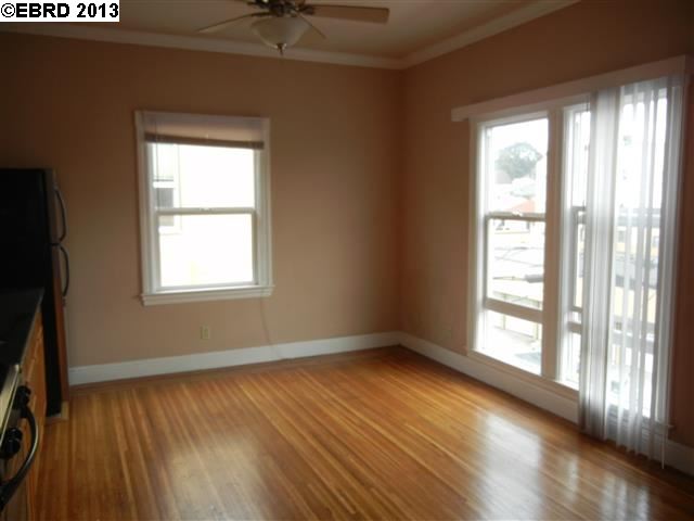 1921 26th Avenue, OAKLAND, California 94601, ,Comm Ri Multi-units 5+,For Sale,26th Avenue,40617383