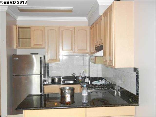 1921 26th Avenue, OAKLAND, California 94601, ,Comm Ri Multi-units 5+,For Sale,26th Avenue,40617383