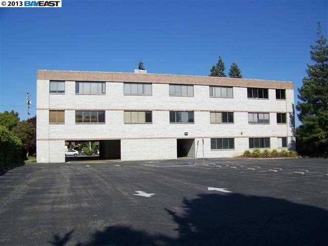 19845 LAKE CHABOT RD, CASTRO VALLEY, California 94546-4001, ,Comm Industrial For Lease,For Rent,LAKE CHABOT RD,40769384