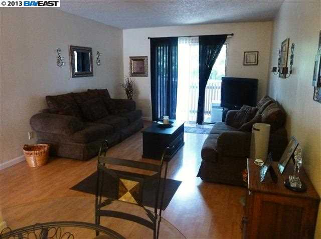 4904 Sonoma Hwy, SANTA ROSA, California 95409, ,Comm Ri Multi-units 5+,For Sale,Sonoma Hwy,40620145