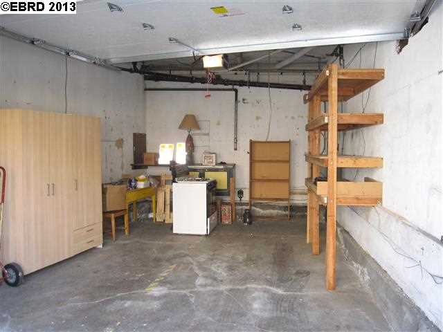 1146 MCKINLEY AVE, OAKLAND, California 94610-3910, ,Comm Ri Multi-units 5+,For Sale,MCKINLEY AVE,40621425