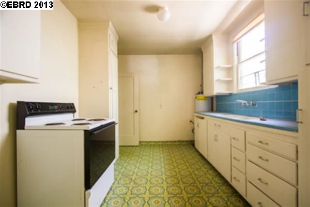 842 CEDAR ST, ALAMEDA, California 94501-5216, ,Comm Ri Multi-units 5+,For Sale,CEDAR ST,40622612