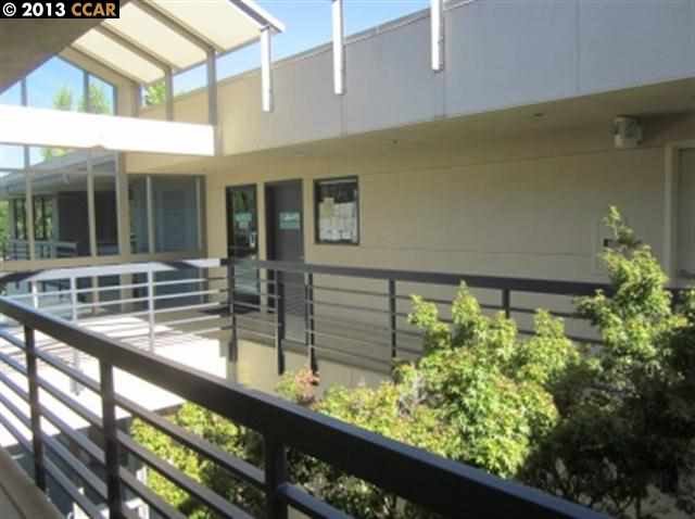 140 Gregory Lane Suite 120, PLEASANT HILL, California 94523, ,Comm Industrial For Lease,For Rent,Gregory Lane Suite 120,40938628