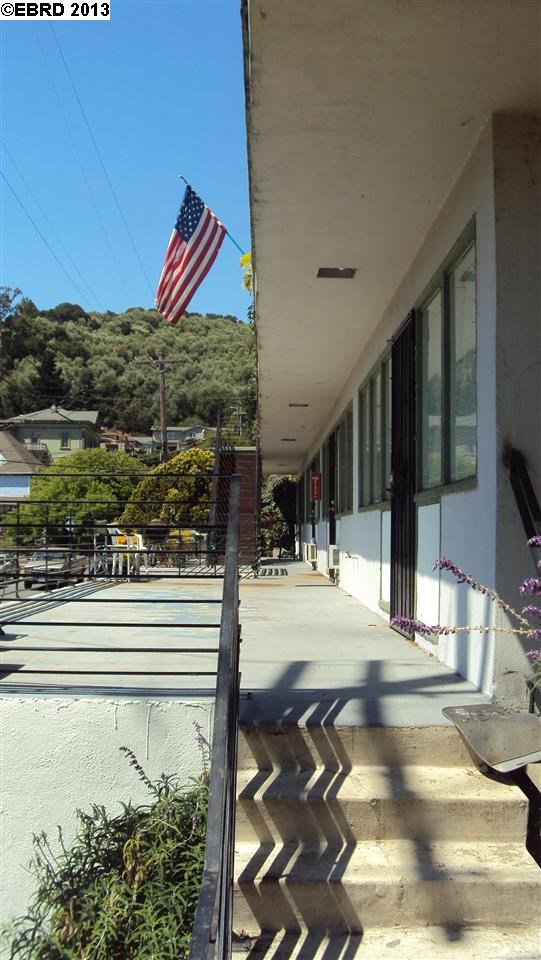 221 Escobar St., MARTINEZ, California 94553, ,Comm Ri Multi-units 5+,For Sale,Escobar St.,40624445