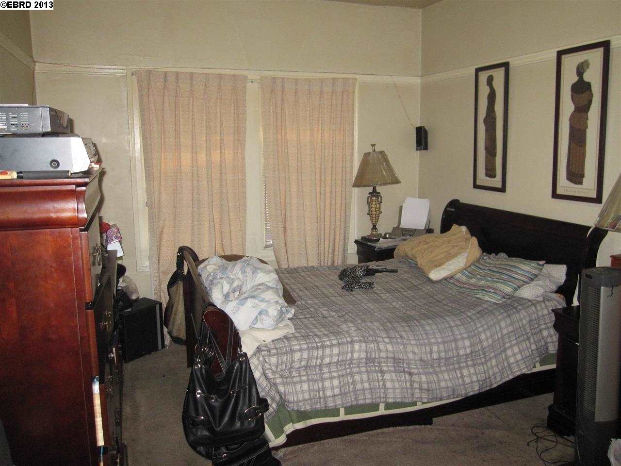 1809 FILBERT ST, OAKLAND, California 94607-2880, ,Comm Ri Multi-units 5+,For Sale,FILBERT ST,40624868