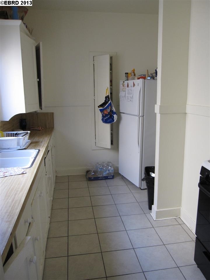 1809 FILBERT ST, OAKLAND, California 94607-2880, ,Comm Ri Multi-units 5+,For Sale,FILBERT ST,40624868