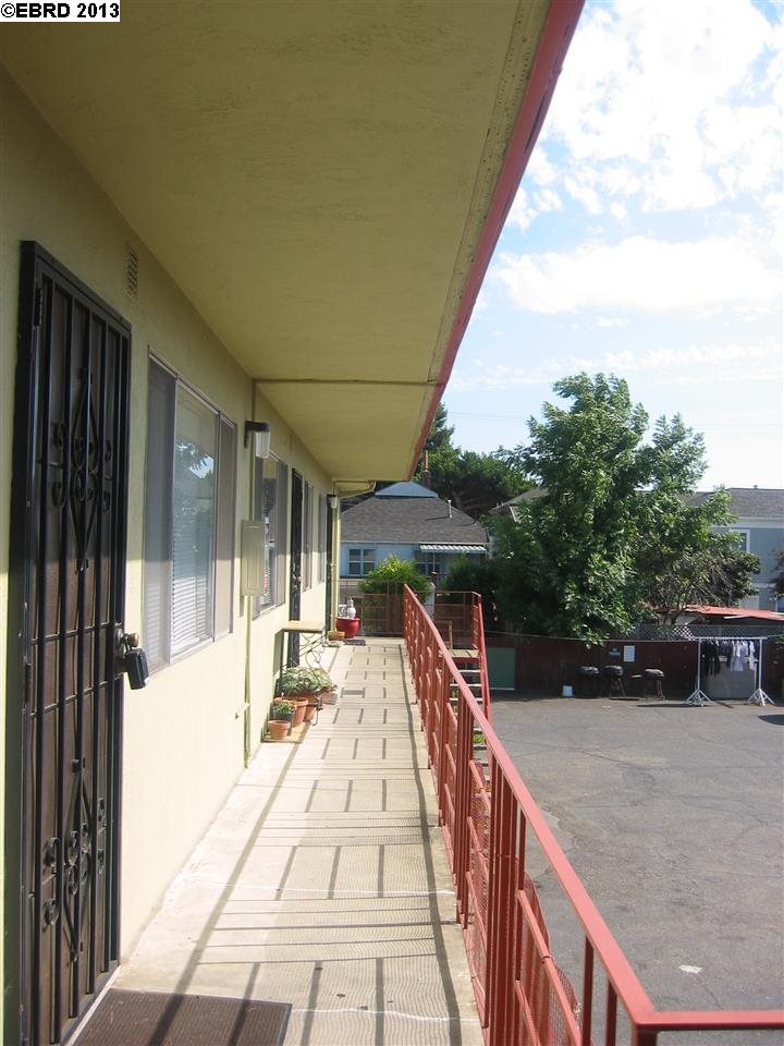524 Buena Vista Ave, ALAMEDA, California 94501-2015, ,Comm Ri Multi-units 5+,For Sale,Buena Vista Ave,40626675