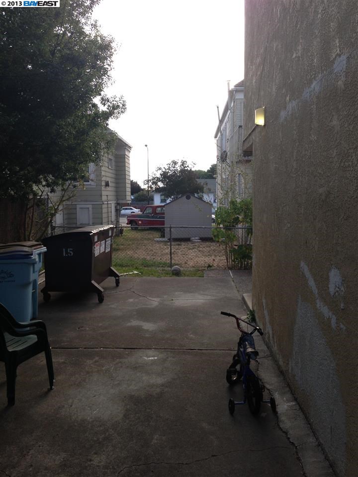 1520 Woolsey Street, BERKELEY, California 94703, ,Comm Ri Multi-units 5+,For Sale,Woolsey Street,40628386