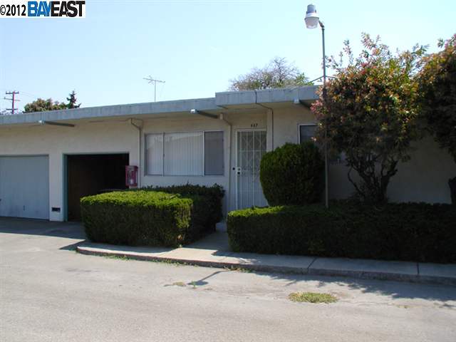 489 WILLOW AVE, HAYWARD, California 94541-2468, ,Comm Ri Multi-units 5+,For Sale,WILLOW AVE,40628409