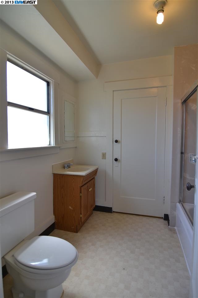 377 SYCAMORE AVE, HAYWARD, California 94544-1505, ,Comm Ri Multi-units 5+,For Sale,SYCAMORE AVE,40628759