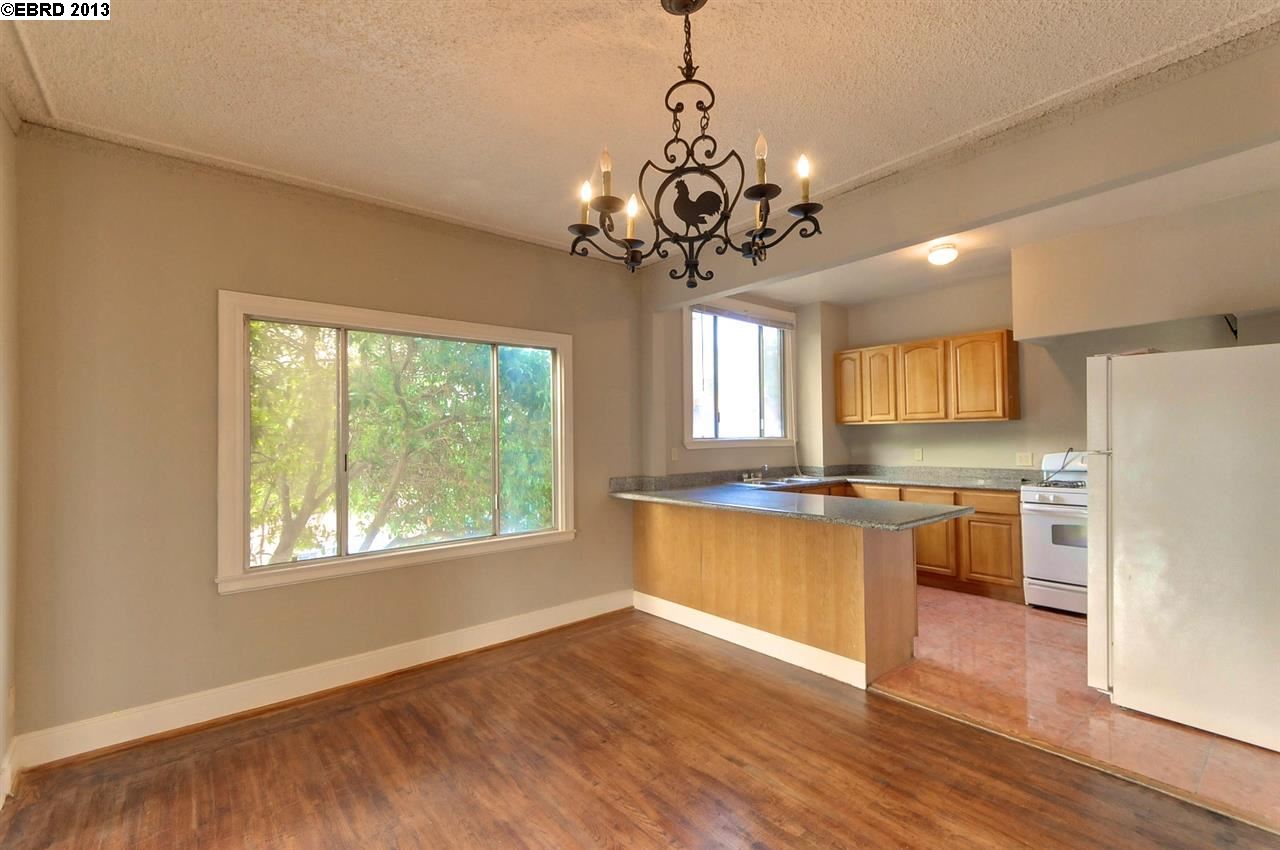 1804 62ND ST, BERKELEY, California 94703-2703, ,Comm Ri Multi-units 5+,For Sale,62ND ST,40629586