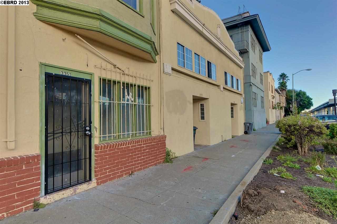 1804 62ND ST, BERKELEY, California 94703-2703, ,Comm Ri Multi-units 5+,For Sale,62ND ST,40629586