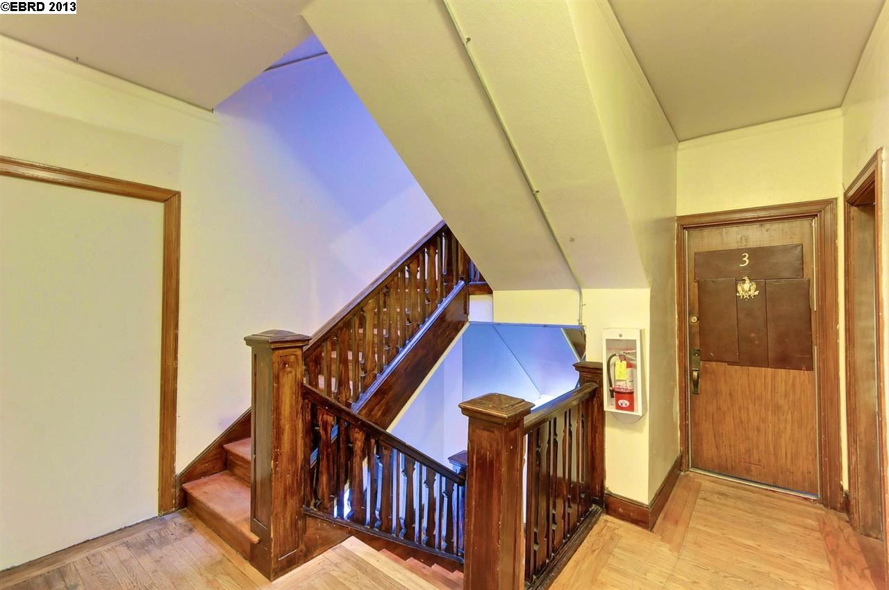 1804 62ND ST, BERKELEY, California 94703-2703, ,Comm Ri Multi-units 5+,For Sale,62ND ST,40629586