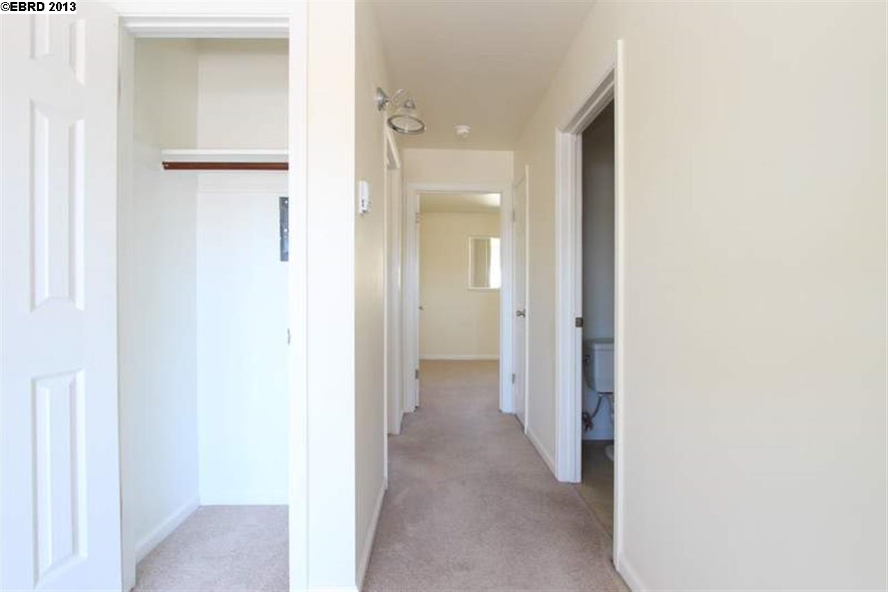 516 BUENA VISTA AVE, ALAMEDA, California 94501-2002, ,Comm Ri Multi-units 5+,For Sale,BUENA VISTA AVE,40629973