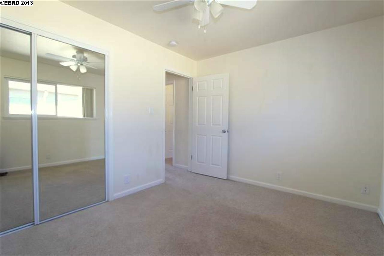 516 BUENA VISTA AVE, ALAMEDA, California 94501-2002, ,Comm Ri Multi-units 5+,For Sale,BUENA VISTA AVE,40629973
