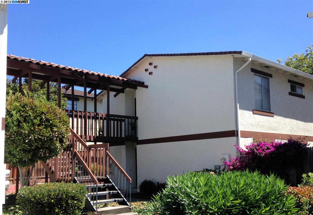 490 WASHINGTON BLVD, FREMONT, California 94539-5256, ,Comm Ri Multi-units 5+,For Sale,WASHINGTON BLVD,40630528