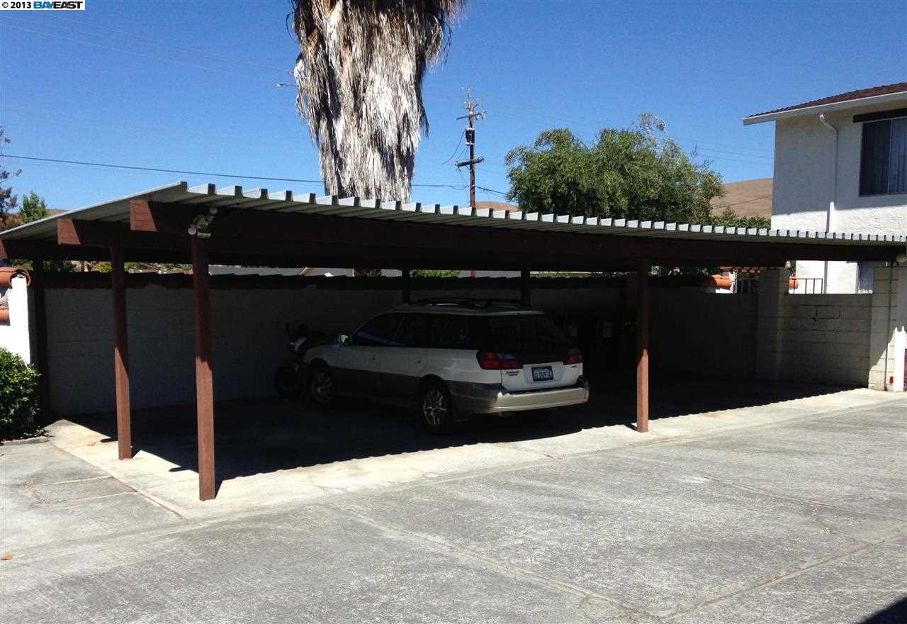 490 WASHINGTON BLVD, FREMONT, California 94539-5256, ,Comm Ri Multi-units 5+,For Sale,WASHINGTON BLVD,40630528